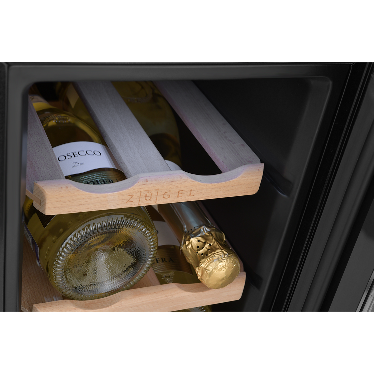 картинка Винный шкаф ZUGEL ZTWF181DB, Dual Zone