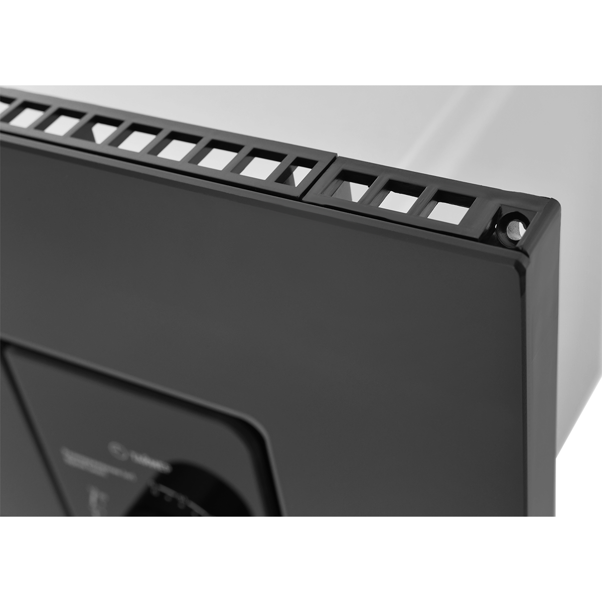 картинка Встраиваемая микроволновая печь ZUGEL ZMO202B, черная