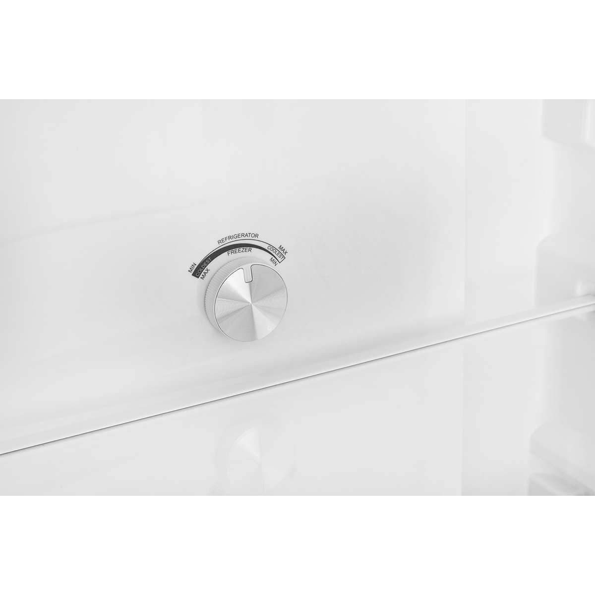 картинка Холодильник Italian Door ZUGEL ZRFD200W, белый металл