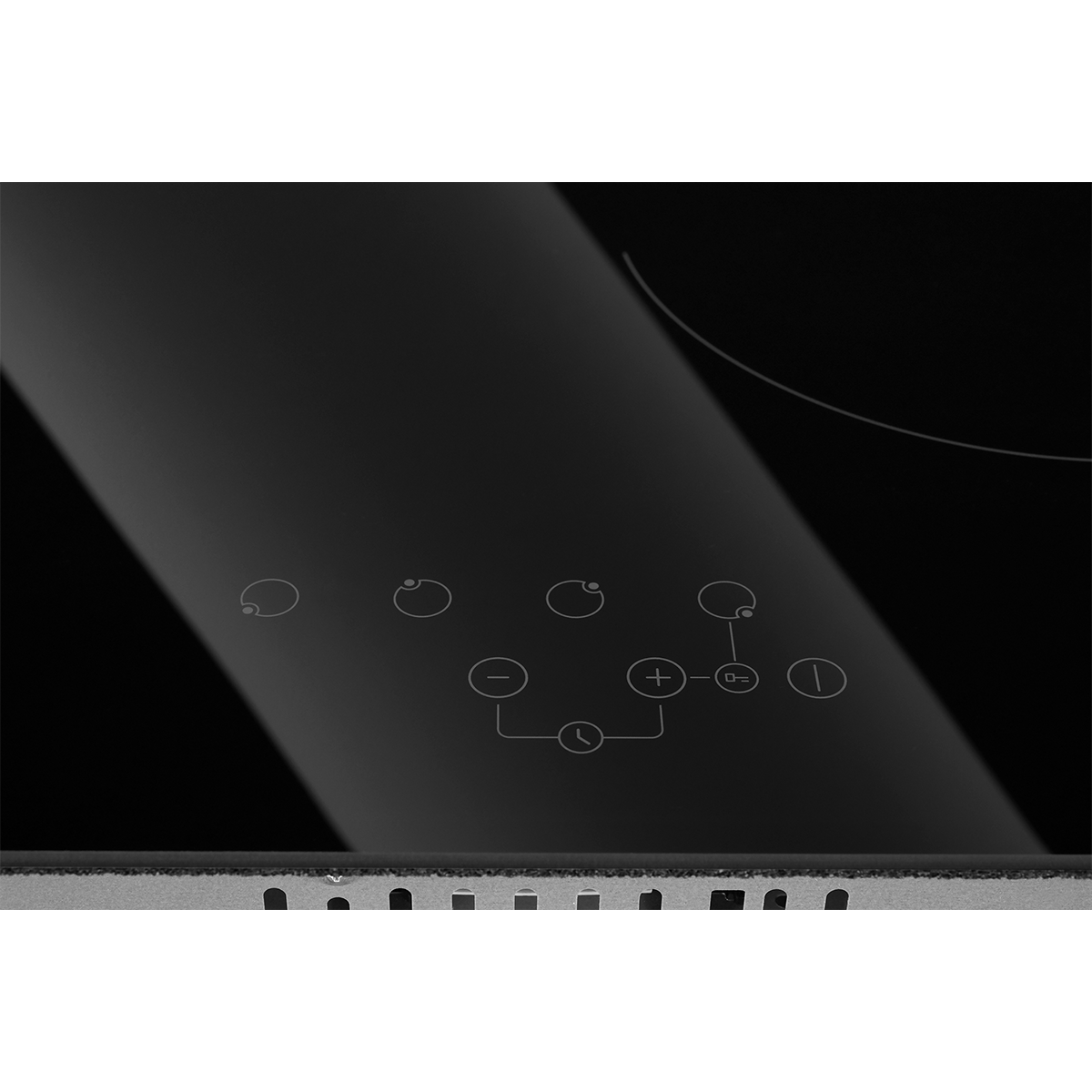 картинка Варочная панель стеклокерамическая ZUGEL ZEH610B, черная