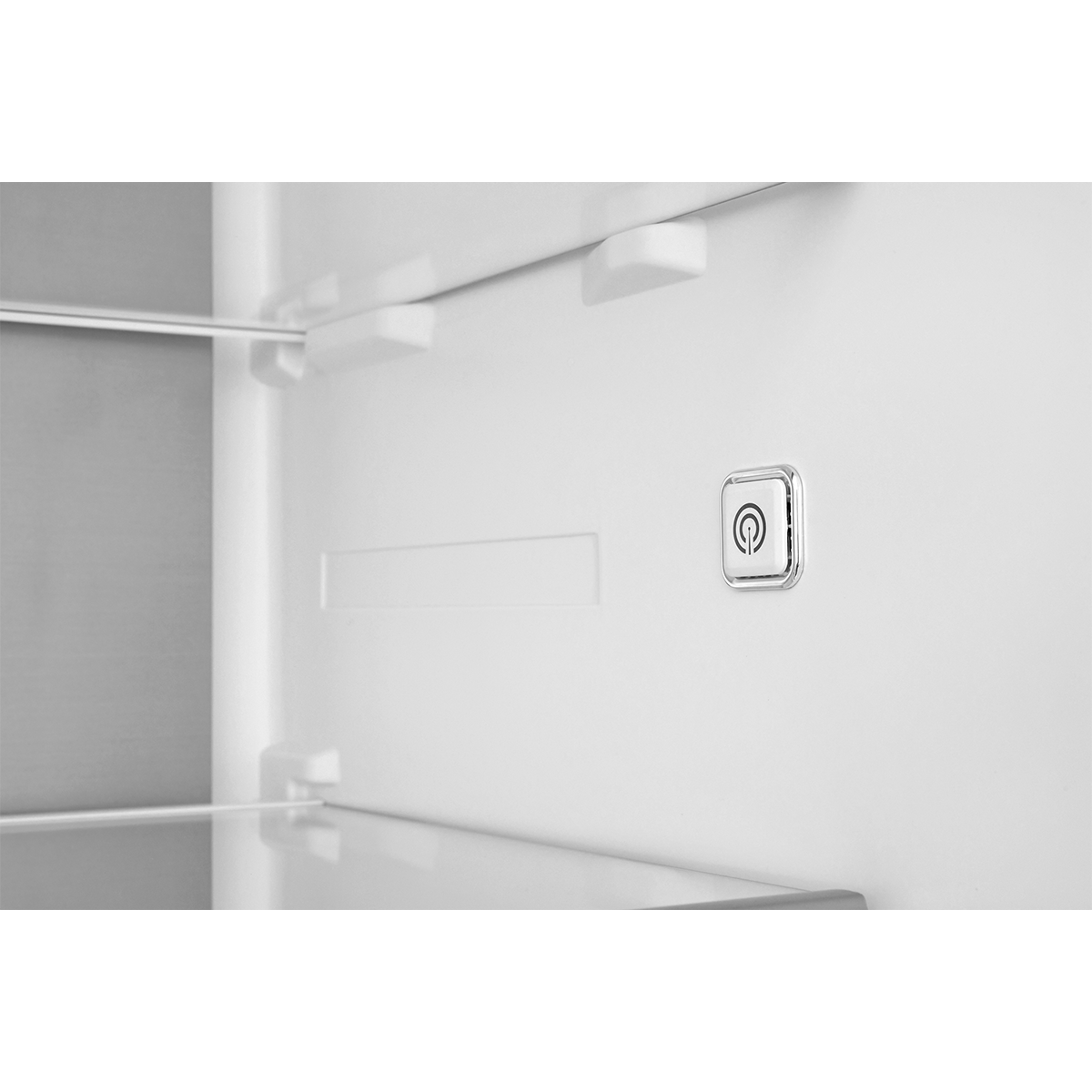 картинка Холодильник полувстраиваемый ZUGEL ZRCDI456XB, чёрная сталь