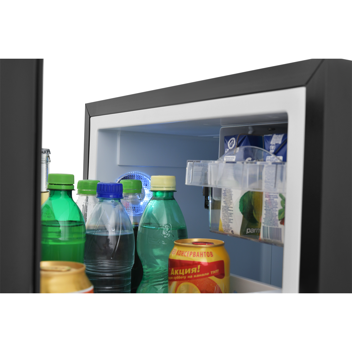 картинка Холодильник мини-бар ZUGEL ZTH84, черный