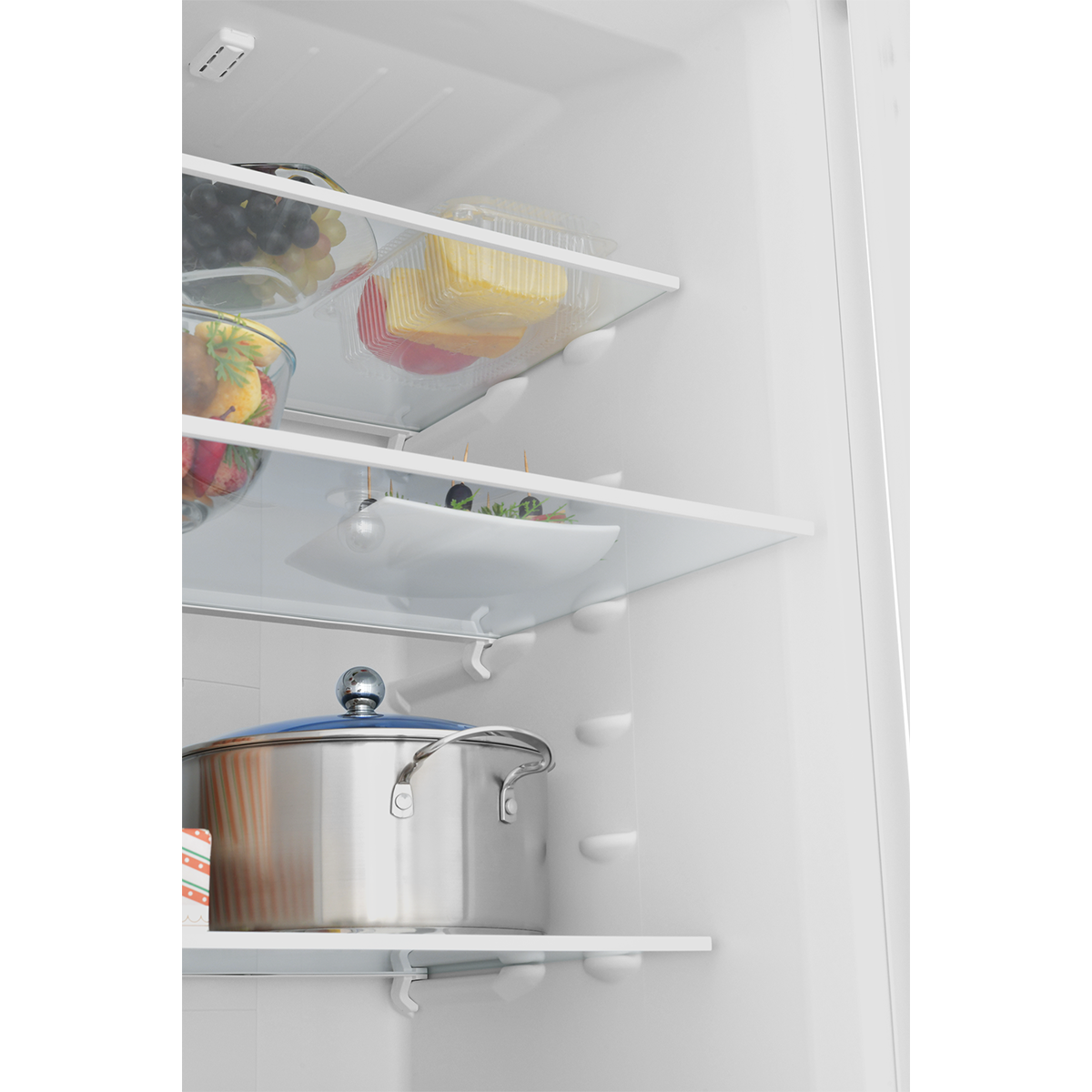 картинка Холодильник комбинированный ZUGEL ZRFB2BNFW, белый металл