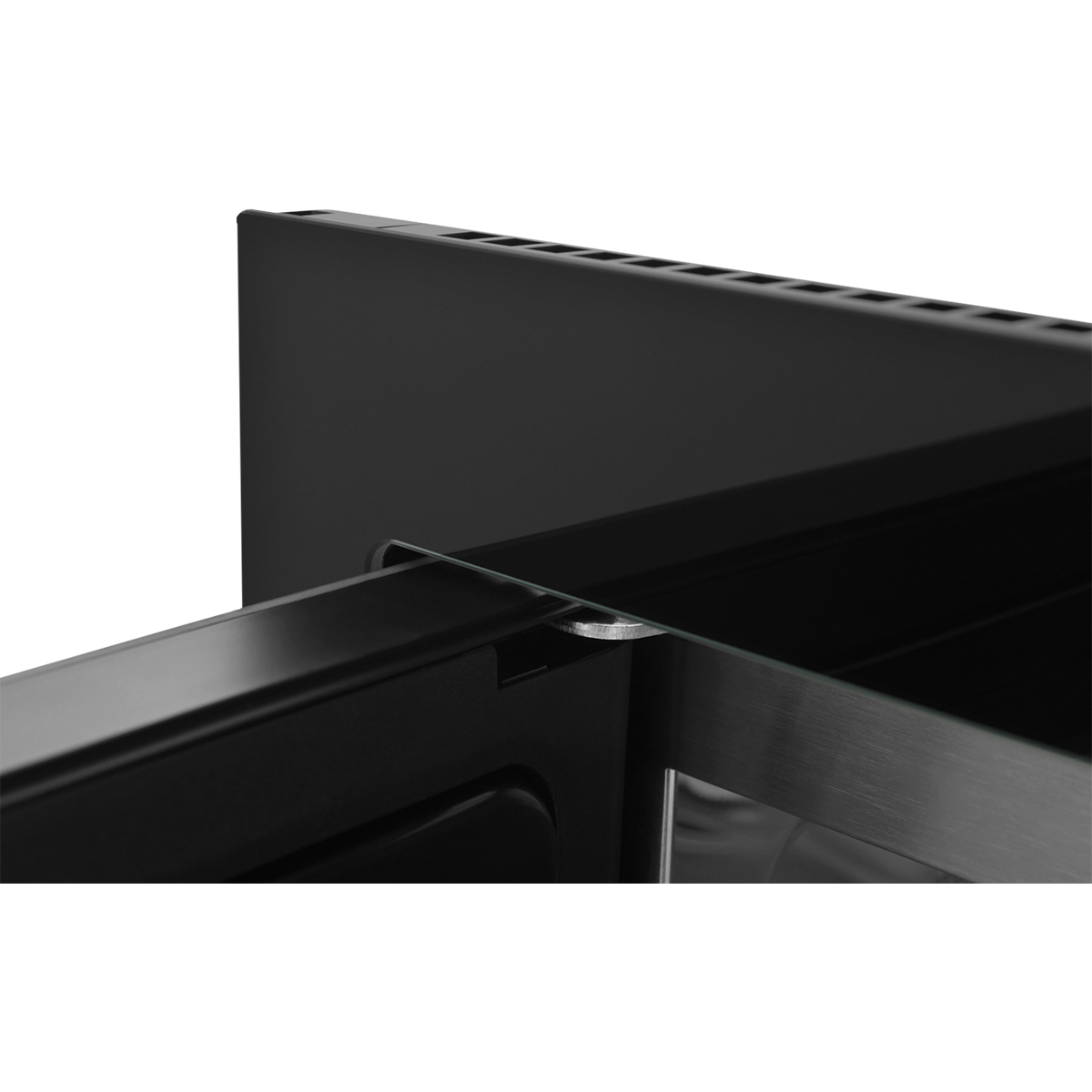 Встраиваемая микроволновая печь ZUGEL ZMO251B, черная