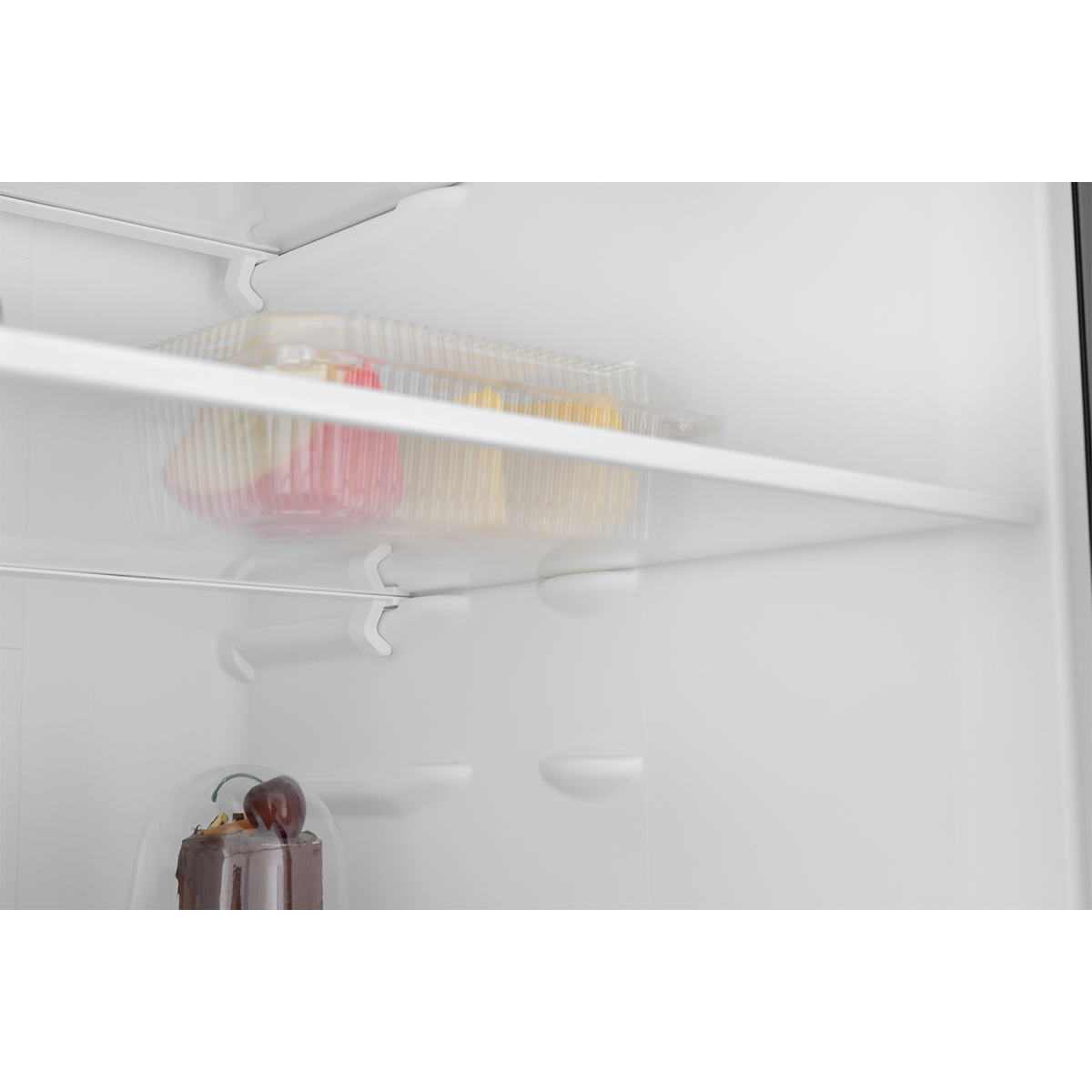 картинка Холодильник комбинированный ZUGEL ZRFB2BNFL, черный металл