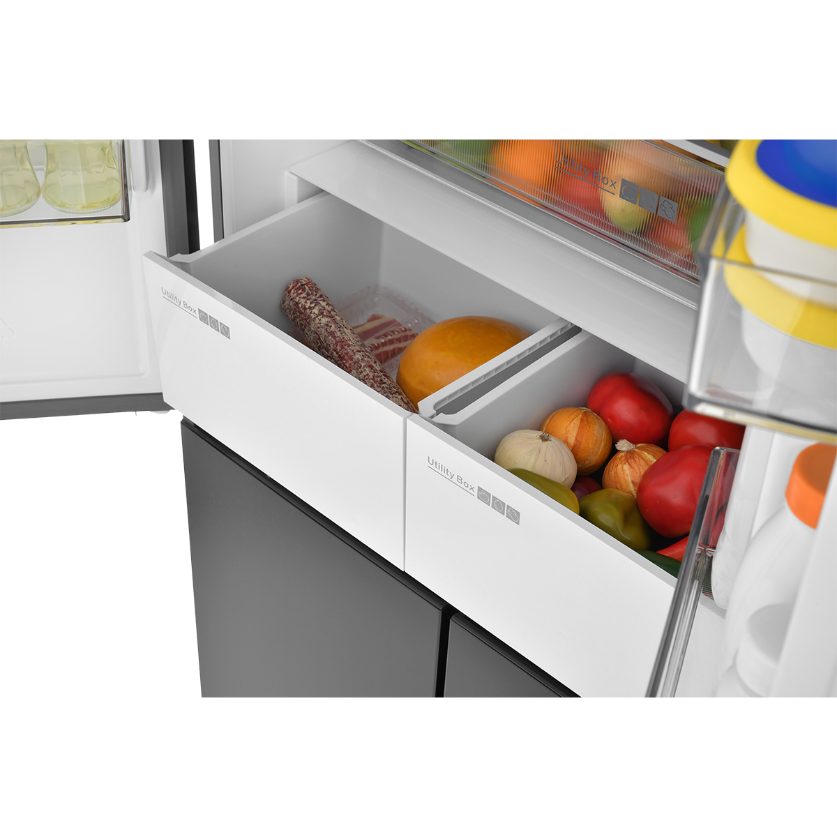 картинка Холодильник полувстраиваемый ZUGEL ZRCDI456XB, чёрная сталь