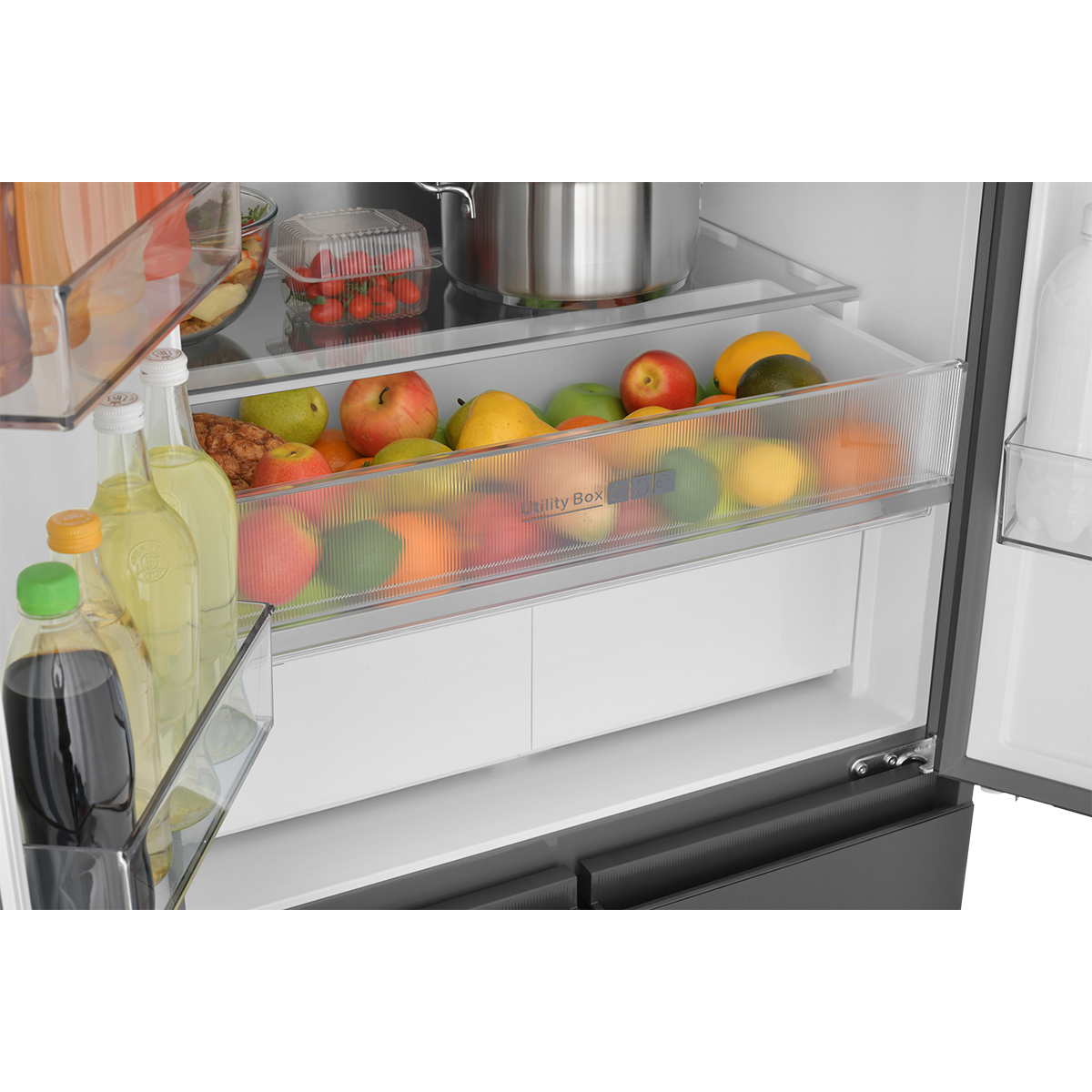 картинка Холодильник полувстраиваемый ZUGEL ZRCDI456XB, чёрная сталь