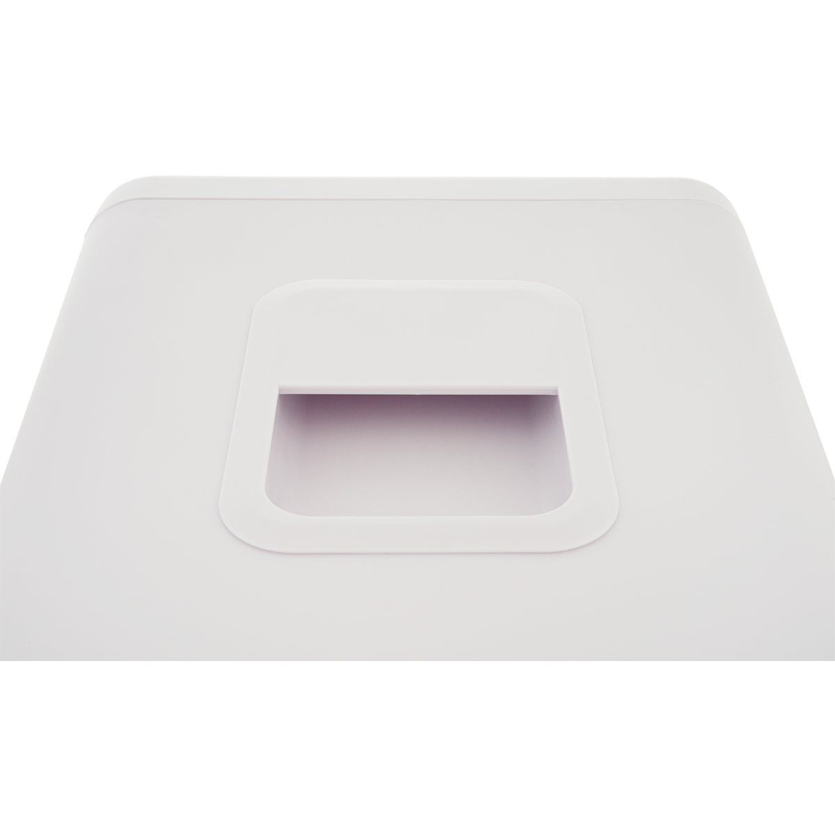 картинка Косметический универсальный холодильник ZUGEL ZCR101, белый